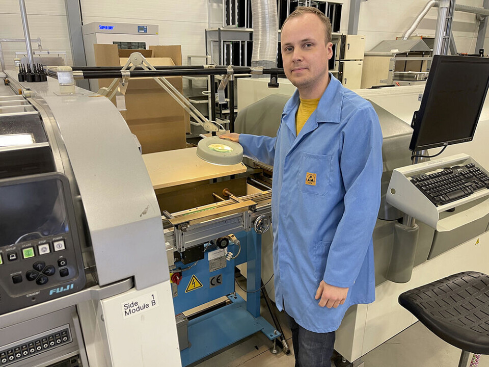 Tom Erik Ruud er ansvarlig for elektronikklinja som nå er overtatt.