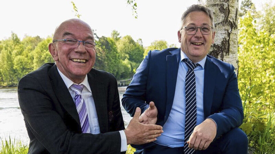 Nok en storkontrakt er i havn: Fra venstre: Arild Henriksen og Hans Arne Flåto, Keytouch.