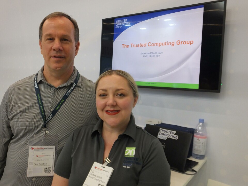 Tom Broström fra Cyber Pack Ventures og Stephanie Schultz fra Trusted Computer Group mener det ikke lenger fins unnskyldninger for å ikke integrere maskinvarebasert root of trust i små IoT-dingser, nå som TPM 2.0 er på banen, og med undergruppen MARS som muliggjør klipp og lim av sikkerhetsfunksjoner på kundens eget silisium.