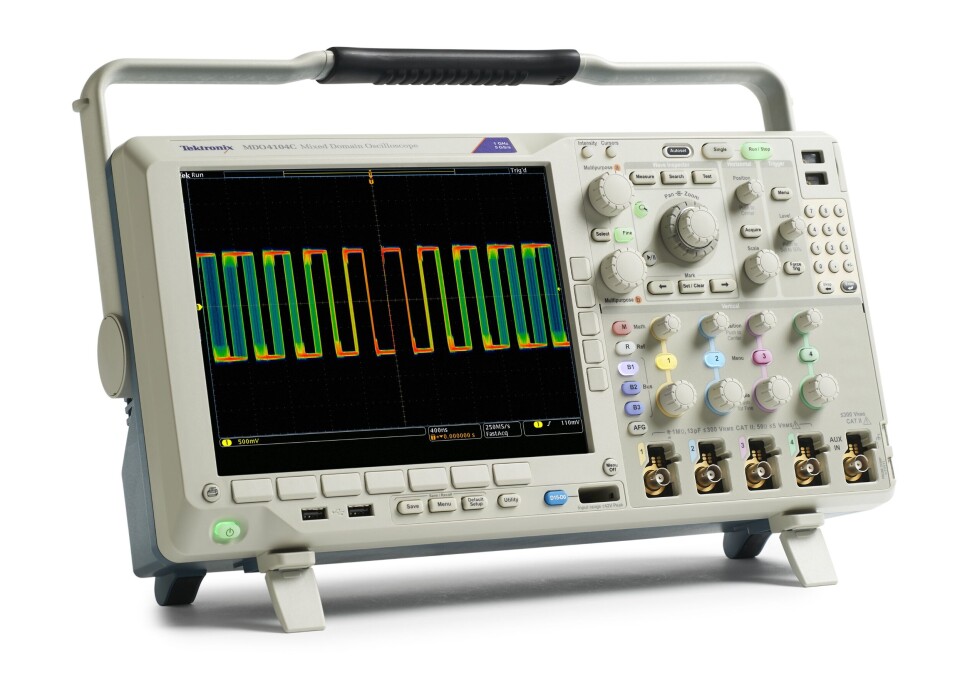Tektronix MDO4000C.