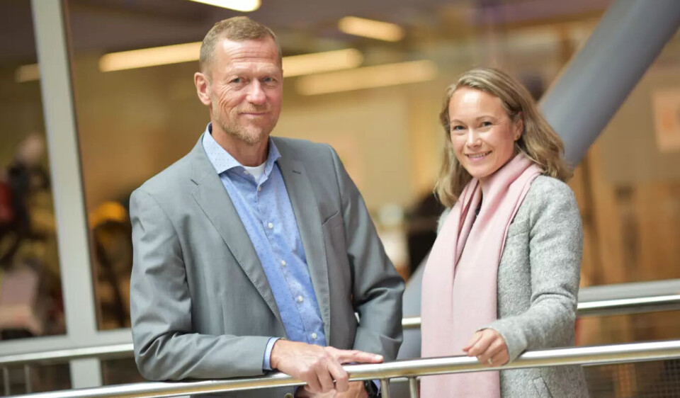 Ove Fredheim, direktør for Telenors bedriftsdivisjon og Elisabeth Falck, produktsjef for API, lanserte utviklerportalen på Oslo Innovation Week. Foto Martin Fjellanger.