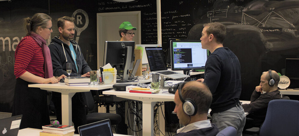 TrademarkNow lover raskere og enklere søk for å sjekke om et ønsket varemerke er tilgjengelig. Bildet viser staben i arbeid.