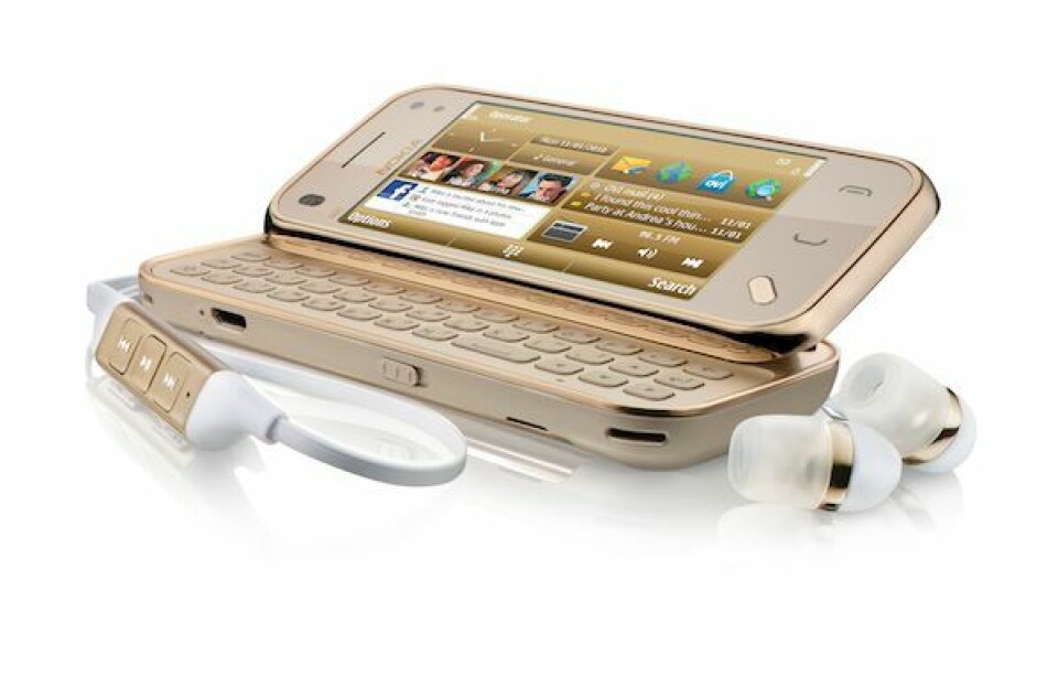 Nokia vil lade fremtidens mobiltelefoner med kinetisk energi, selv om det ikke er sikkert det blir denne modellen, N97 mini gold.