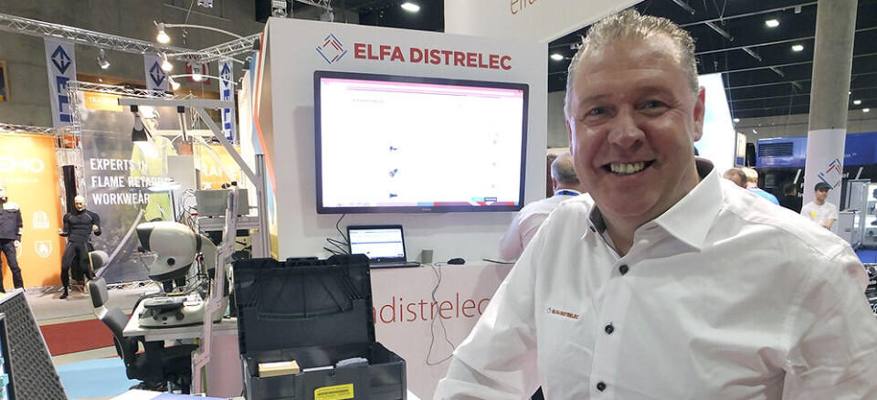 Simon Whitaker er på Eliaden hos Elfa Distrelec for å promotere en ny tjeneste under oppbygging i Distrelec-gruppen, reparasjon og vedlikehold.