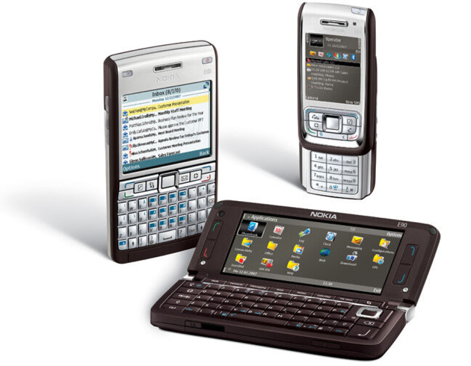 Fall i mobilmarkedet, men smarttelefoner som dette, hadde vekst. Nokia leder fortsatt med 36,2 prosent markedsandel.