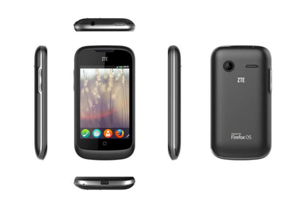ZTE Open er første smarttelefon med Firefox OS. Lansering skjer i midten av 2013, men den kan allerede sees på Mobile World Congress 2013 i Barcelona.