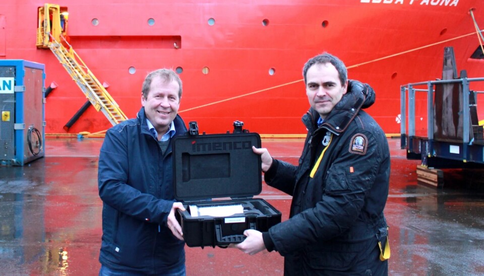 Offshore Services Director i DeepOcean, Erik M. Hauge (t.h.) og Area Sales Manager i Imenco, Inge Ivesdal, fotografert ved Edda Fauna på basen på Killingøy i Haugesund. (Foto: Imenco)