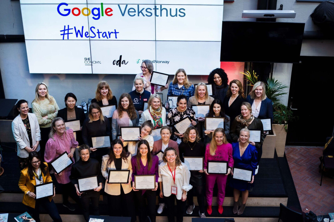 GRÜNDERFEIRING: Første kullet i gründerprogrammet Google Veksthus WeStart har nå fullført og ble feiret på Youngstorget i Oslo fredag. GRÜNDERFEIRING: Første kullet i gründerprogrammet Google Veksthus WeStart har nå fullført og ble feiret på Youngstorget i Oslo fredag.