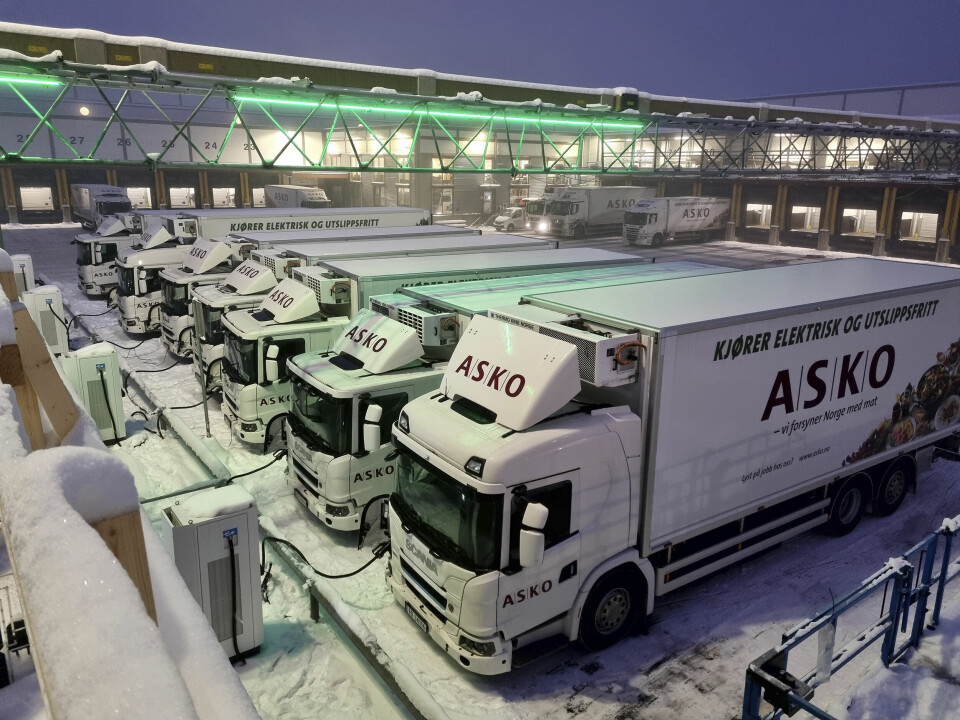 ABB leverer ladeinfrastruktur for elektriske lastebiler til ASKOs hovedlager i Vestby.
