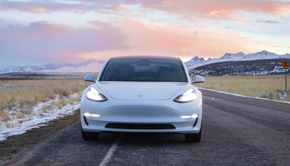 Frister hackere med en Tesla og 6 millioner kroner