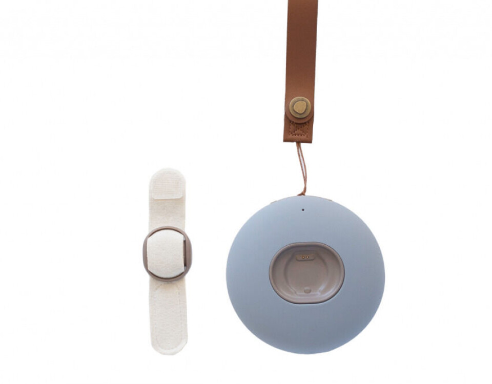Klassisk versjon av Babysensor: Gateway og sensor med innebygget WiFi og Bluetooth. Gatewayen fungerer også som lader av sensoren. I tillegg kan man få en versjon med 4G (gratis første 12 måneder) og tilleggsfunksjoner som lagring av data i 14 dager og 'babysitter'-funksjon.