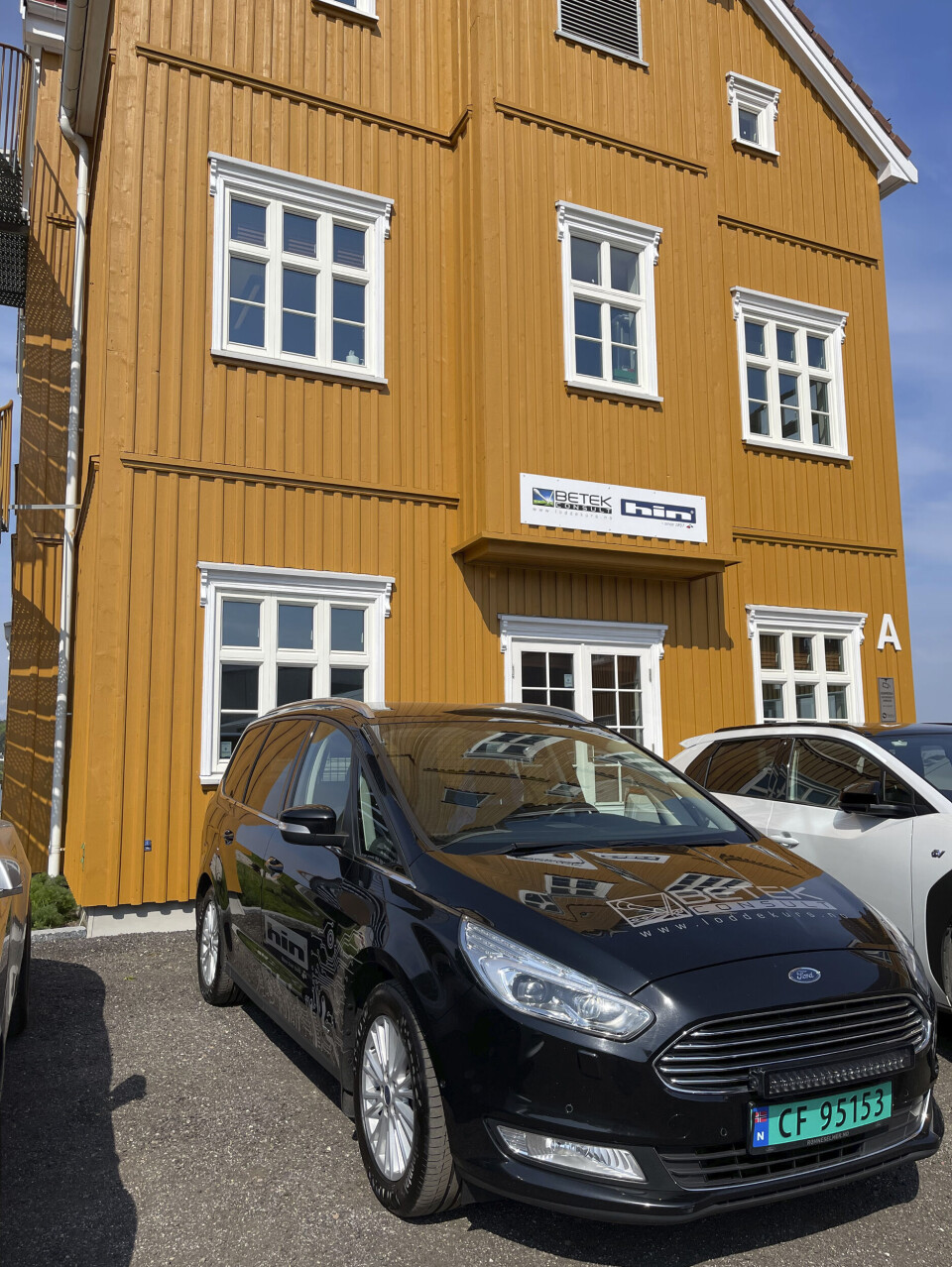 Betek Consult har flyttet, ikke langt, og fortsatt ved sjøen. Betek Consult har flyttet, ikke langt, og fortsatt ved sjøen.
