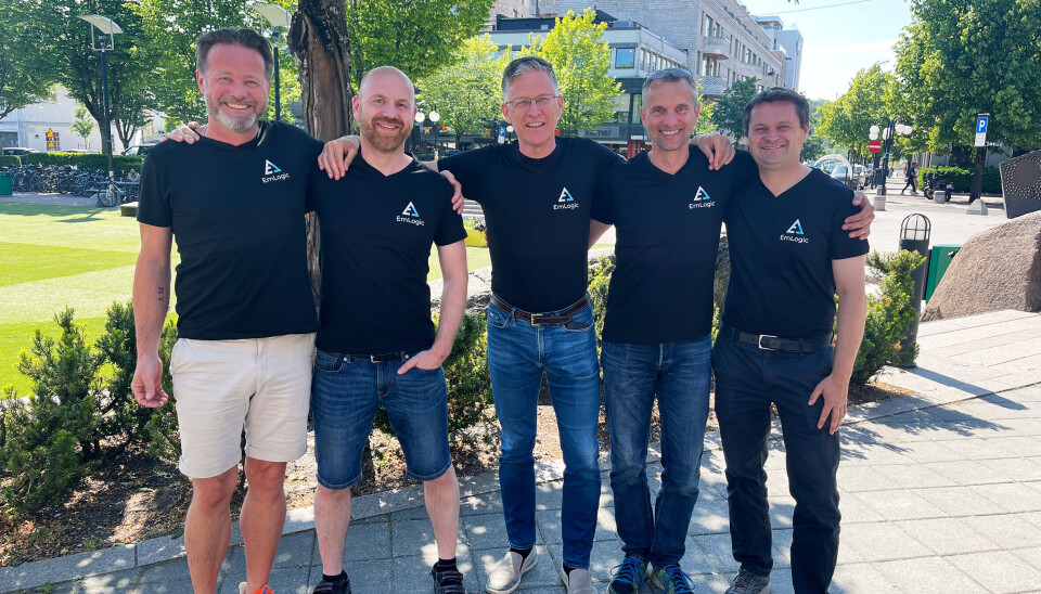 Glade gutter: EmLogic har levert det de lovet da det hele startet i 2020 (etablert 1. januar 2021). Ledelsen er her ved f.v.: Morten Falch Rustestuen, salgsdirektør; Michal Koziel, medgründer og leder Embedded Software; Espen Tallaksen, gründer, daglig leder og leder for FPGA og romfartselektronikk; Joakim Østensen, leder Hardware og Espen Flo Eriksen, Principal DSP Designer. Glade gutter: EmLogic har levert det de lovet da det hele startet i 2020 (etablert 1. januar 2021). Ledelsen er her ved f.v.: Morten Falch Rustestuen, salgsdirektør; Michal Koziel, medgründer og leder Embedded Software; Espen Tallaksen, gründer, daglig leder og leder for FPGA og romfartselektronikk; Joakim Østensen, leder Hardware og Espen Flo Eriksen, Principal DSP Designer.