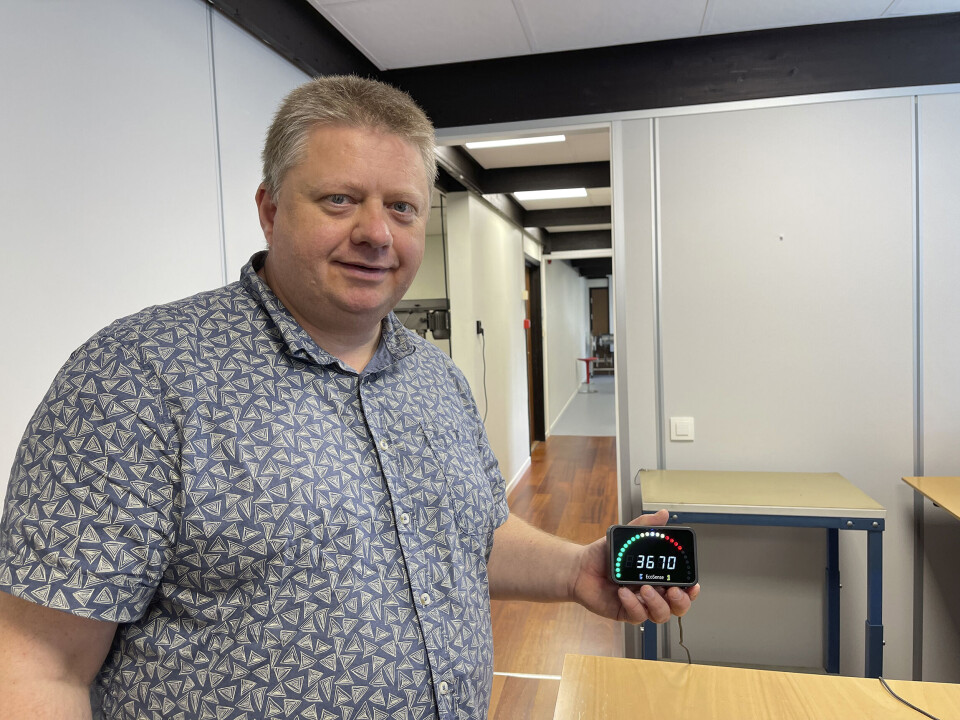 Eivind Vigsnes, Ecosense, med wattmåleren som leverer akkurat det navnet sier, og som er klar til bruk rett ut av esken. Eivind Vigsnes, Ecosense, med wattmåleren som leverer akkurat det navnet sier, og som er klar til bruk rett ut av esken.