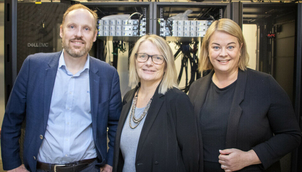 Fra venstre: Professor Ole-Christoffer Granmo, rektor Sunniva Whittaker og direktør i Sparebanken Sør Eva Kvelland. Fra venstre: Professor Ole-Christoffer Granmo, rektor Sunniva Whittaker og direktør i Sparebanken Sør Eva Kvelland.