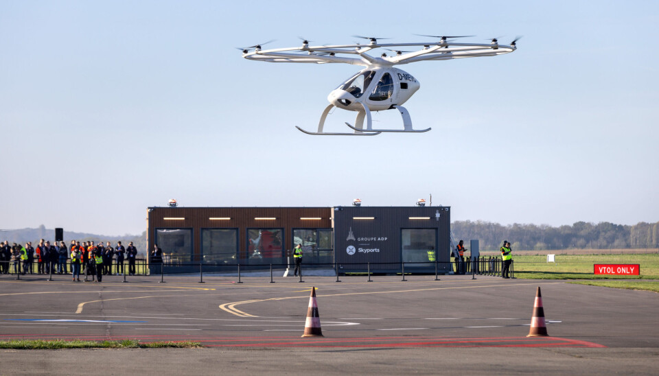Volocopter har gjennomført vellykkede, bemannede testflyvninger i Frankrike.