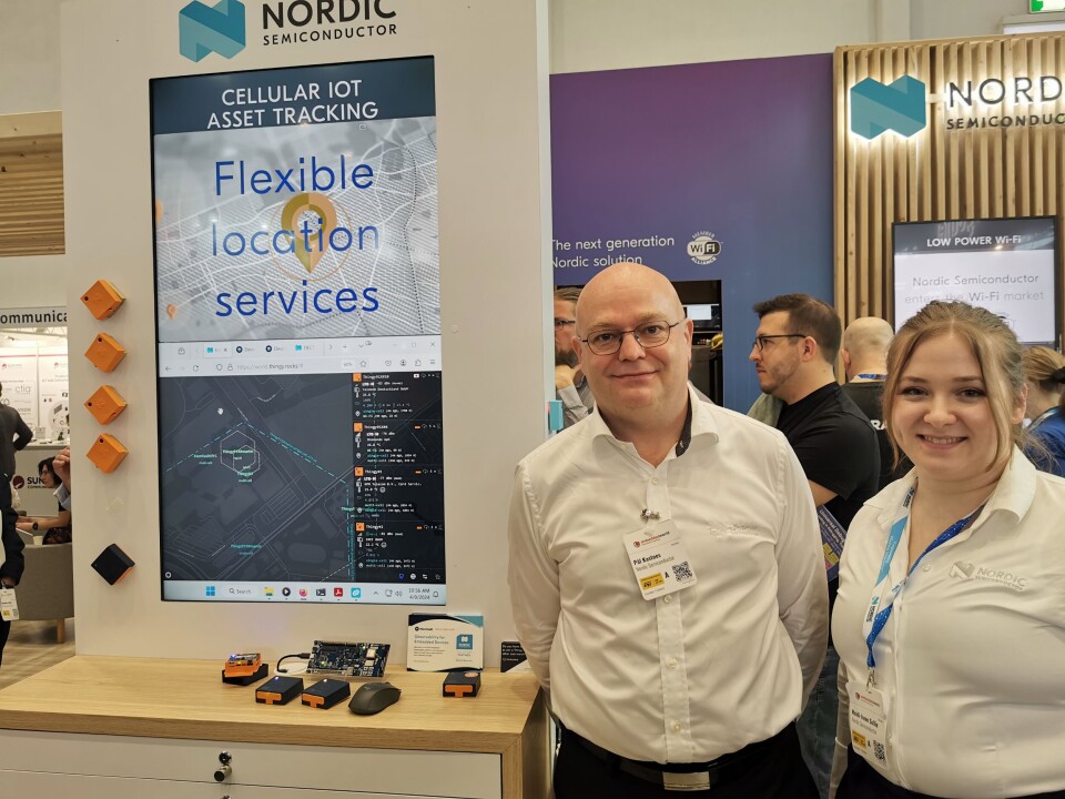 Heidi Irene Solli og Pål Kastnes demonstrerte både langtrekkende- og kortholds trådløs kommunikasjon – med og uten maskinlæring.