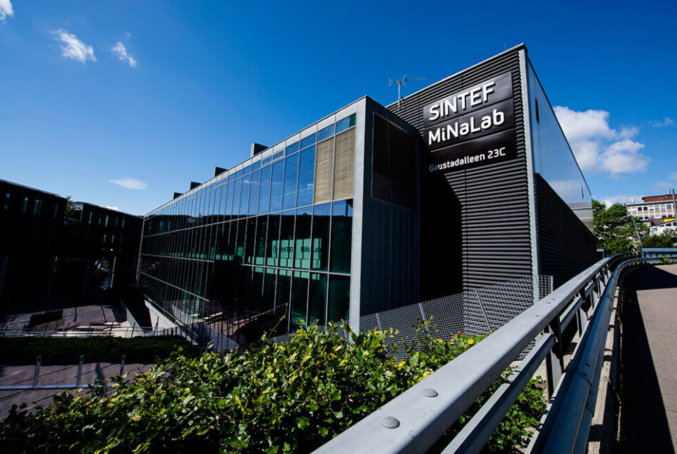 MiNaLab i Oslo driver mange spennende forskningsprosjekter, og har også kapasitet til småskala produksjon av mikrobrikker for sensorer. Men behovet og potensialet er der for en utvidet (nasjonal) produksjonskapasitet innen slike spesialiserte mikrobrikker.