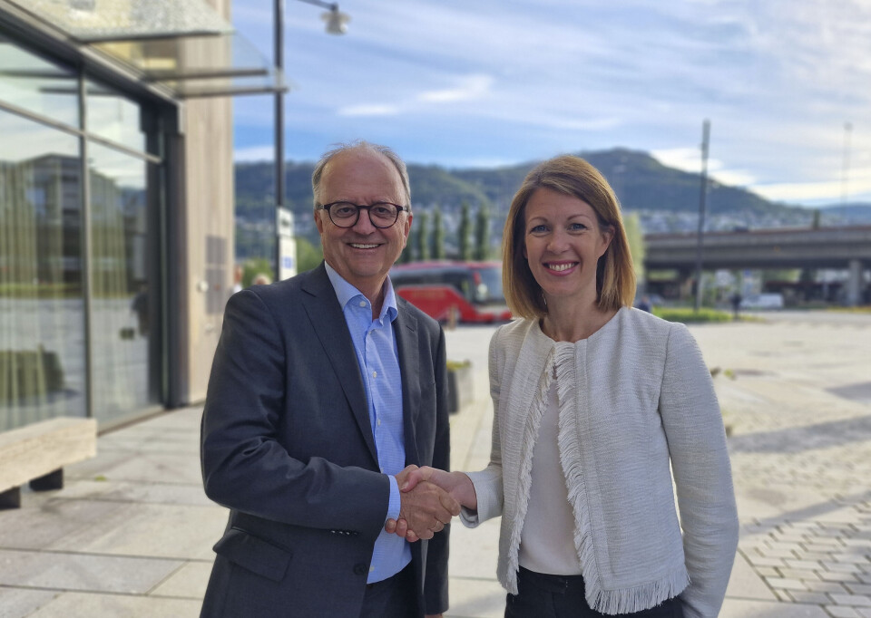 Konsernsjef Eimund Nygaard i Lyse og konsernsjef Ragnhild Janbu Fresvik i Eviny er enige om en styrking av telekomsatsingen i Bergens-regionen.