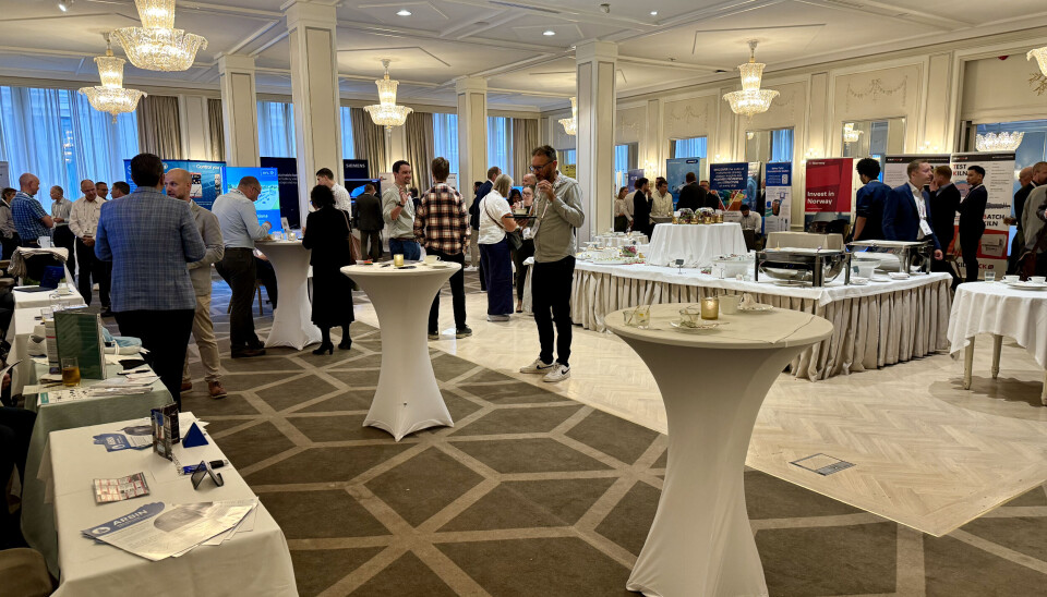 Et glimt fra det kombinerte pause og utstillingsområdet under Oslo Battery Days som ble avsluttet i går. Blant utstillerne var det en stor andel utenlandske selskaper. Selve konferansen holdt som vanlig høy kvalitet og relevans. Bjørn Ø Andersen