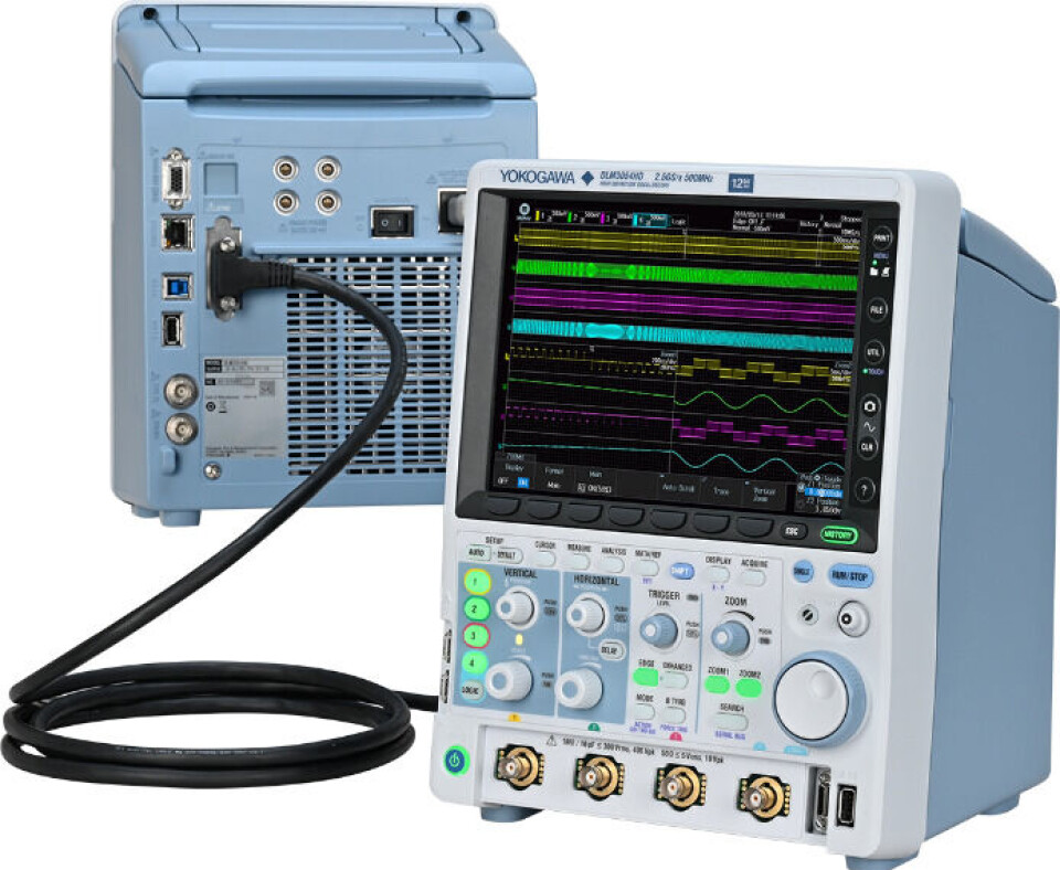 DLM3000HD-serien høyoppløselig oscilloskop (to synkront tilkoblede 500 MHz DLM3054HD-modeller vist her).
