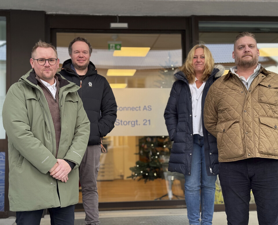 PCB Connect kan se tilbake på et rimelig fremgangsrikt år, og det ser ikke så verst ut i år heller. Her er de fire som betjener kontoret på Jevnaker: Anders Løbben, Niels Bjørnsbråten Lysen, Annette Qvist Aasen, Marius Aas Lilloe-Wall. I løpet av året håper de å få inn minst én person til.