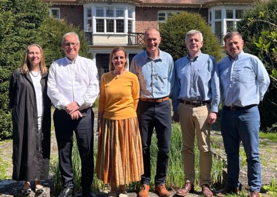 Fra venstre til høyre: Liz New, Joachim Nielsen, Joanne Akers, Steve Wells, Calum Dalmeny, Jamie Laing.