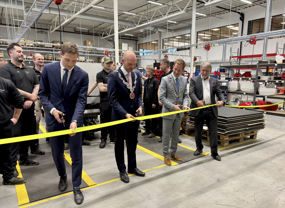 Snorklipping: Klima- og miljøminister Andreas Bjelland Eriksen, Sarpsborgs ordfører Magnus Arnesen, fylkesordfører Sindre Martinsen-Evje og gründer Hans Kristian Torgersen.