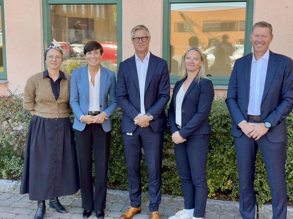 Disse var med: Camilla Brevik Hågensen, kommunikasjonsdirektør KDA, Ine Eriksen Søreide (H), leder for Utenriks- og forsvarskomiteen, Bjørn Einar Brath, administrerende direktør, Norautron, Janne Sølvi Weseth, Vice President Missile Programs,KDA og Kenneth Dåstøl, salgs- og markedsdirektør Norautron.